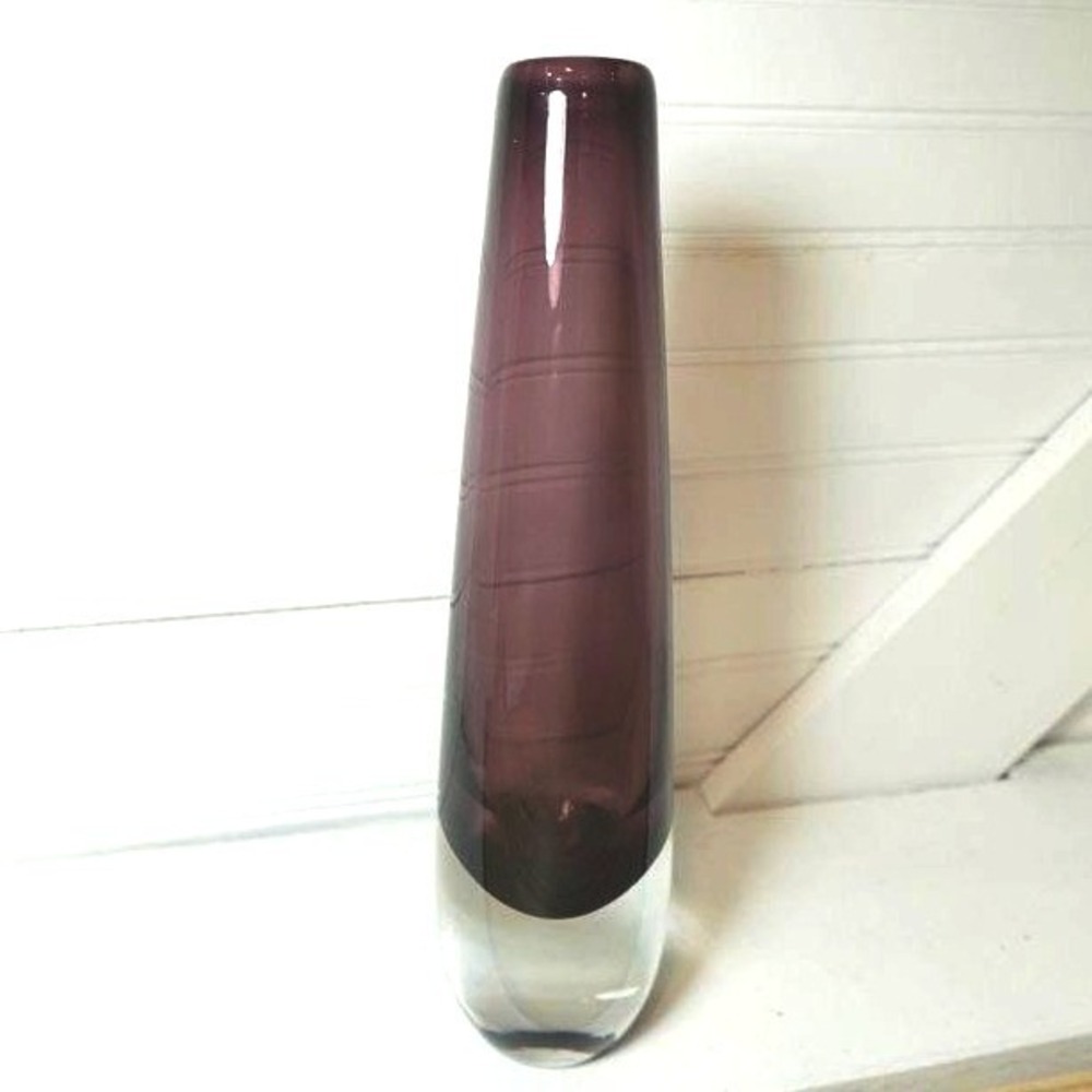 Vintage Glass Vase 10 inch Tall‎ Purple Amethyst Tear Drop Mid-century Modern